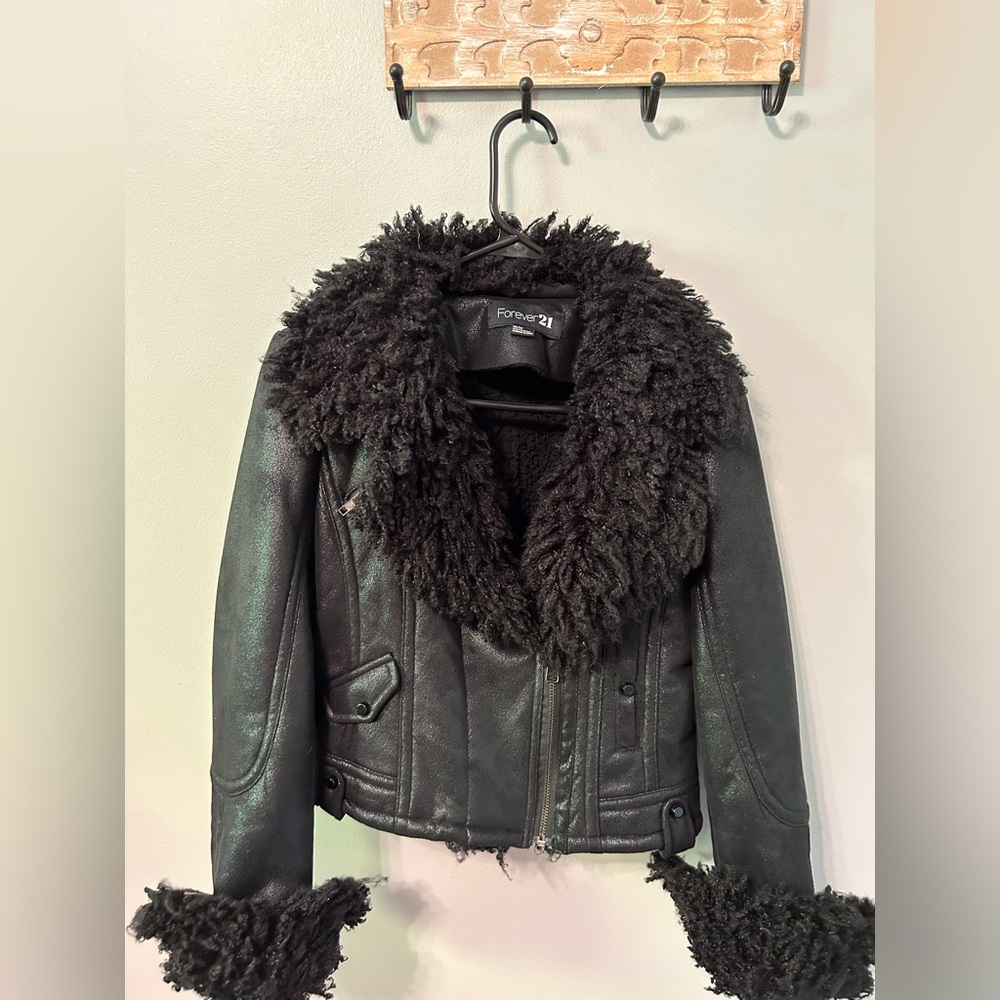Forever 21, Black, Size M